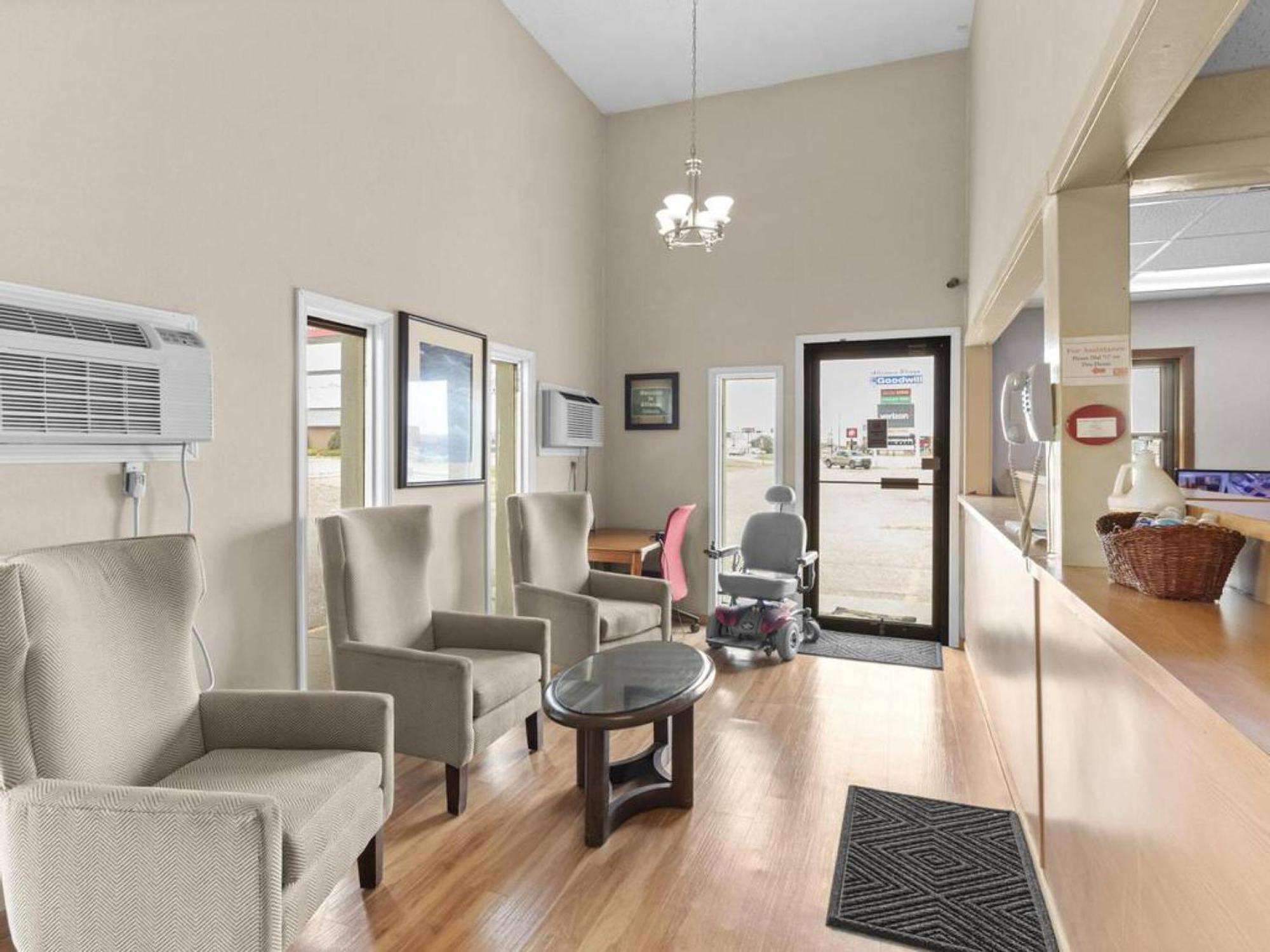 Value Stay Lodge Alliance Esterno foto